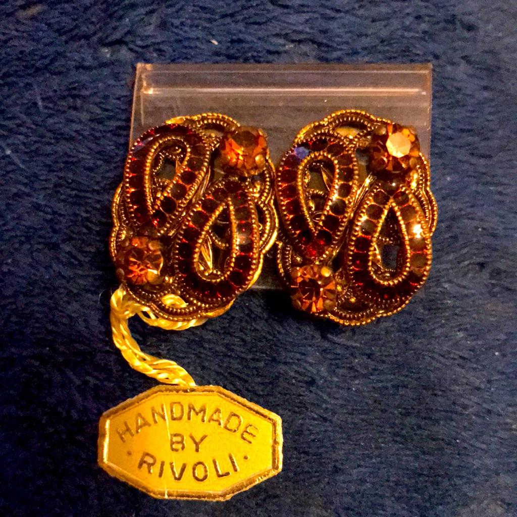 Vintage Rivoli Earrings 30$
